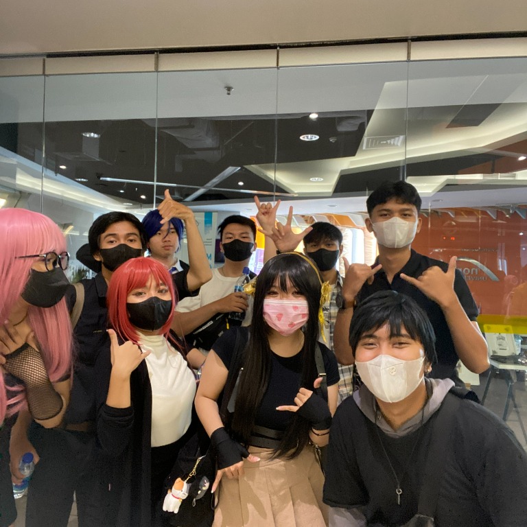 Cosplay memory 17 with friends